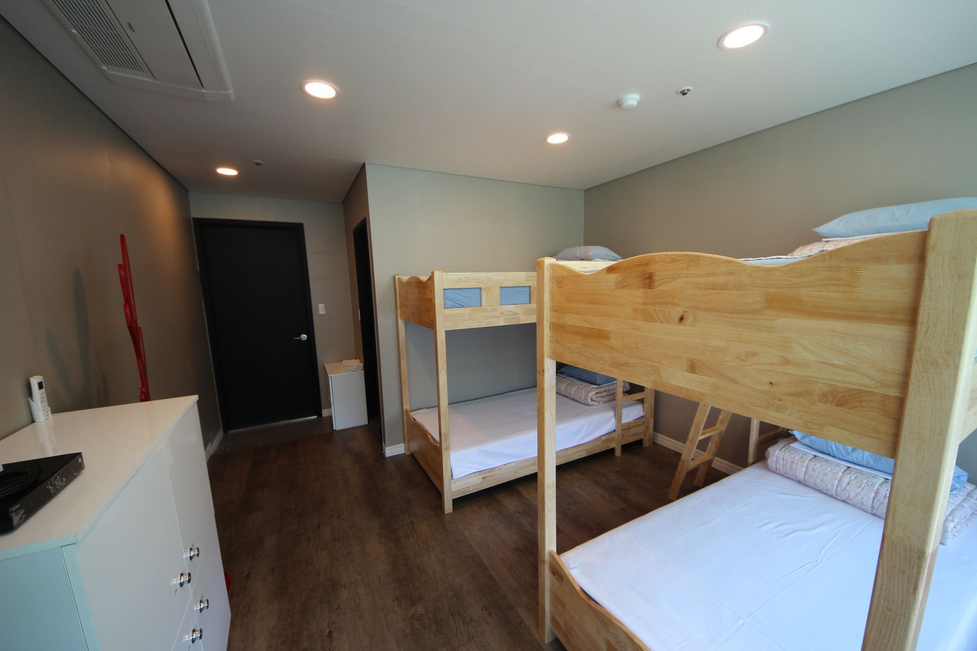 Hostel The New Day Ciudad Metropolitana de Ciudad Metropolitana de Busan Exterior foto